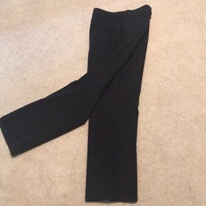 Women’s black Gloria Vanderbilt black pants.